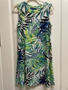 Apt. 9 Tropical Leaf Print Shell in Blue, Green & White